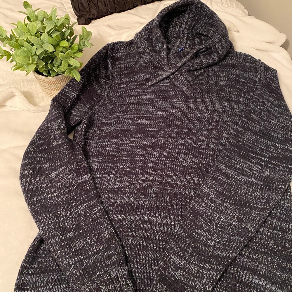 H&M Men’s sweater